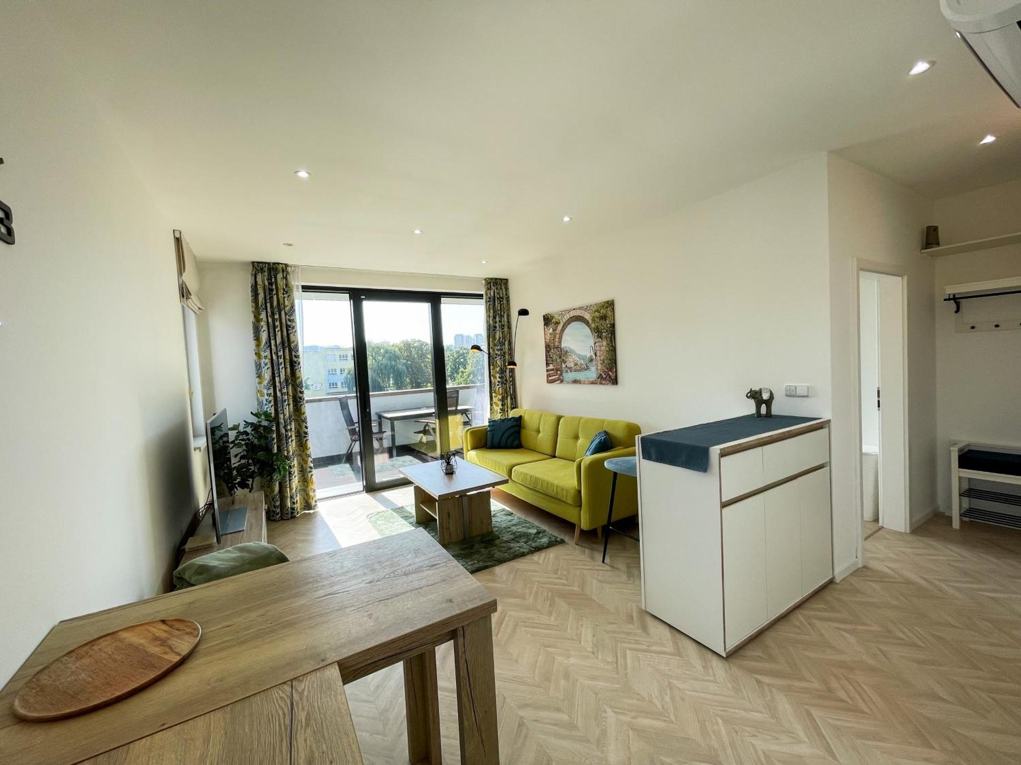 Luxury City Retreat With Terrace Kosice Exterior photo